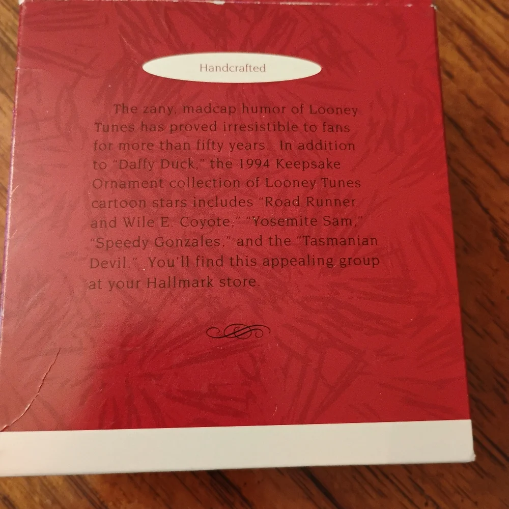 Hallmark Daffy Duck Ornament - Picture 2 of 2